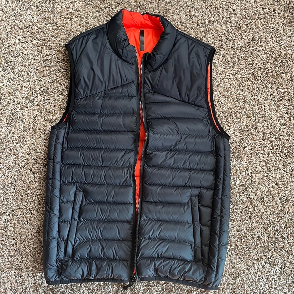 Fabletics Size M vest outer layer.
